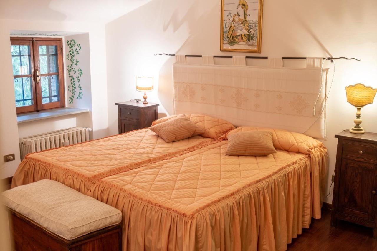 Villa Dimora Iguvium à Gubbio Extérieur photo
